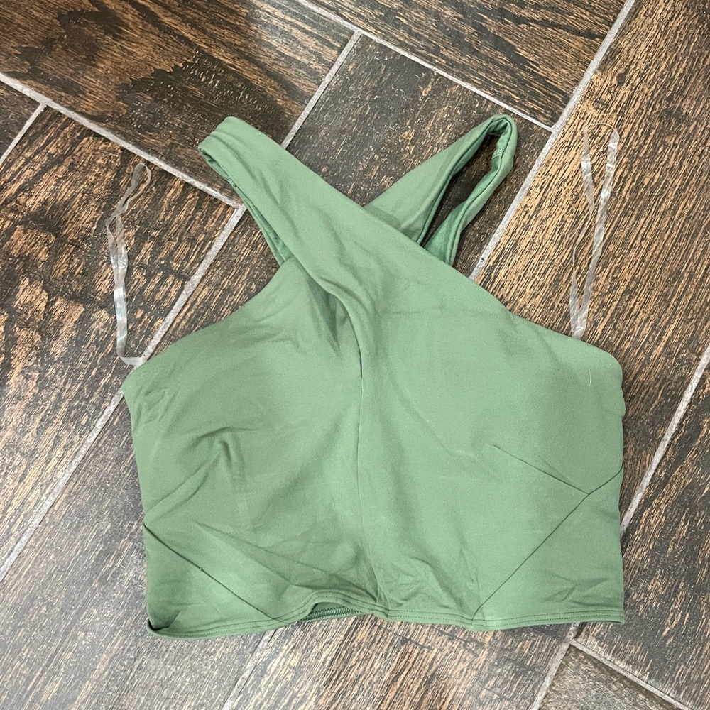 Lululemon cross over crop top